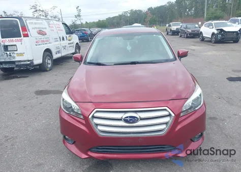 2015 Subaru Legacy 2.5I Premium из США, поврежденный, VIN 4S3BNAF66F3055684